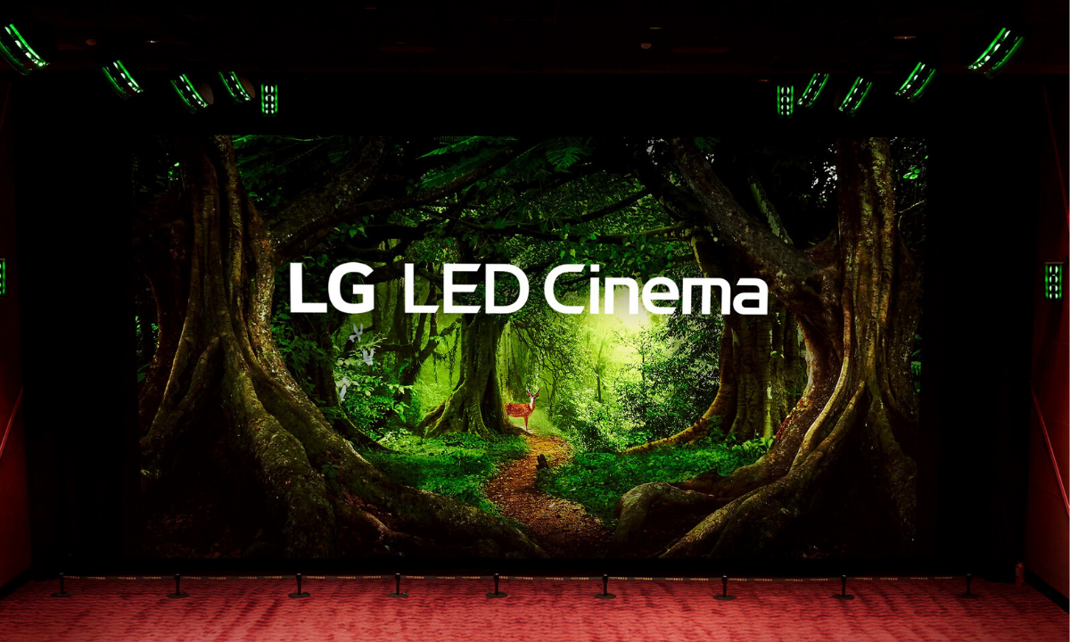 Cuenta con 14 metros de ancho y siete metros de alto, la sorprendente pantalla de cine LG LED Cinema Display produce imágenes 4K finamente detalladas en una escala sin precedente.